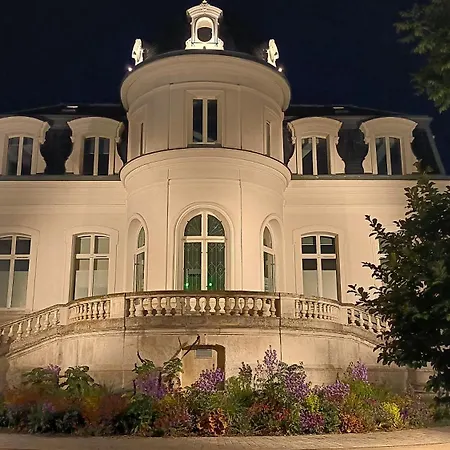 Le Petit Nid Etoile - Gare, Jardin Botanique, Wifi *