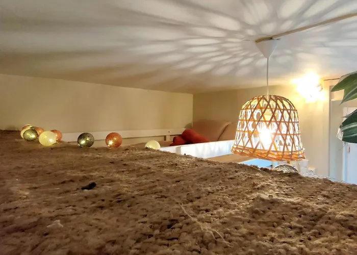 Apartment Le Petit Nid Etoile - Gare, Jardin Botanique, Wifi *