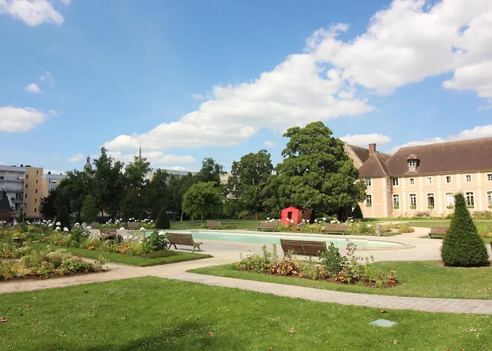Le Petit Nid Etoile - Gare, Jardin Botanique, Wifi * Эврё