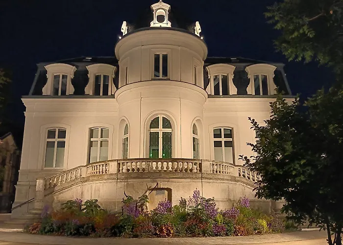 Le Petit Nid Etoile - Gare, Jardin Botanique, Wifi *